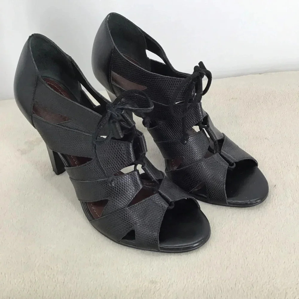 Gianni Bini Women’s Bailey Leather Lace-Up Heels Black Size 7.5